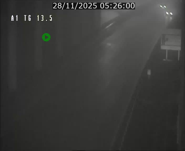 <h2>Traffic live webcam Luxembourg Senningen - A1 direction Luxembourg - BK 13.5</h2>