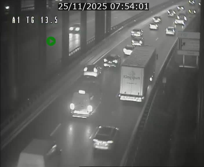 <h2>Traffic live webcam Luxembourg Senningen - A1 direction Luxembourg - BK 13.5</h2>