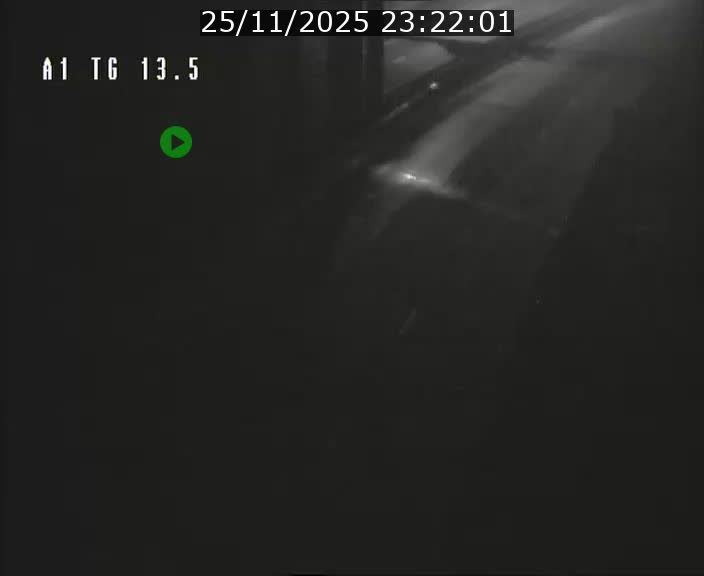 <h2>Traffic live webcam Luxembourg Senningen - A1 direction Luxembourg - BK 13.5</h2>