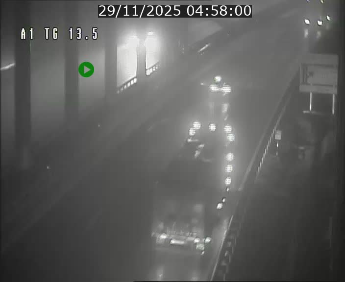 <h2>Traffic live webcam Luxembourg Senningen - A1 direction Luxembourg - BK 13.5</h2>