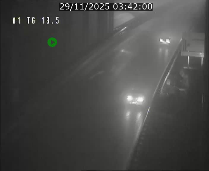 <h2>Traffic live webcam Luxembourg Senningen - A1 direction Luxembourg - BK 13.5</h2>