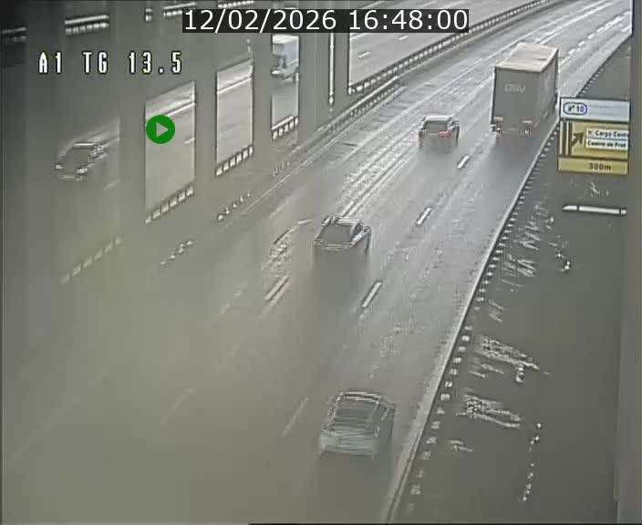 <h2>Traffic live webcam Luxembourg Senningen - A1 direction Luxembourg - BK 13.5</h2>