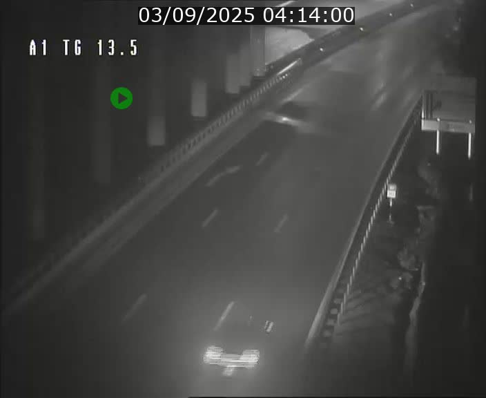 <h2>Traffic live webcam Luxembourg Senningen - A1 direction Luxembourg - BK 13.5</h2>