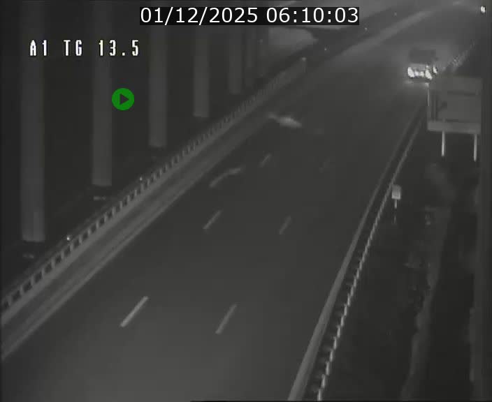 <h2>Traffic live webcam Luxembourg Senningen - A1 direction Luxembourg - BK 13.5</h2>