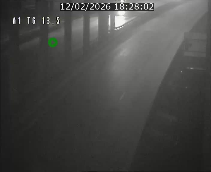 <h2>Traffic live webcam Luxembourg Senningen - A1 direction Luxembourg - BK 13.5</h2>