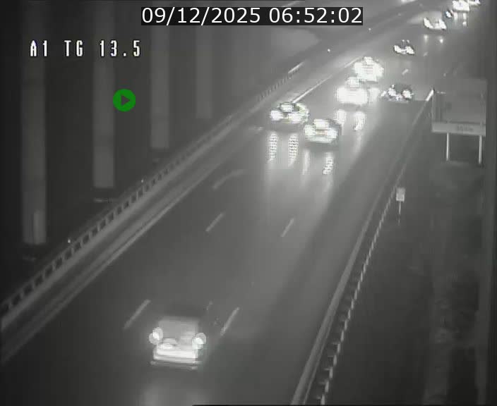 <h2>Traffic live webcam Luxembourg Senningen - A1 direction Luxembourg - BK 13.5</h2>