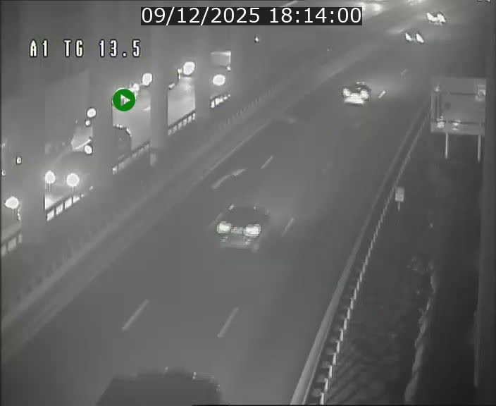 <h2>Traffic live webcam Luxembourg Senningen - A1 direction Luxembourg - BK 13.5</h2>