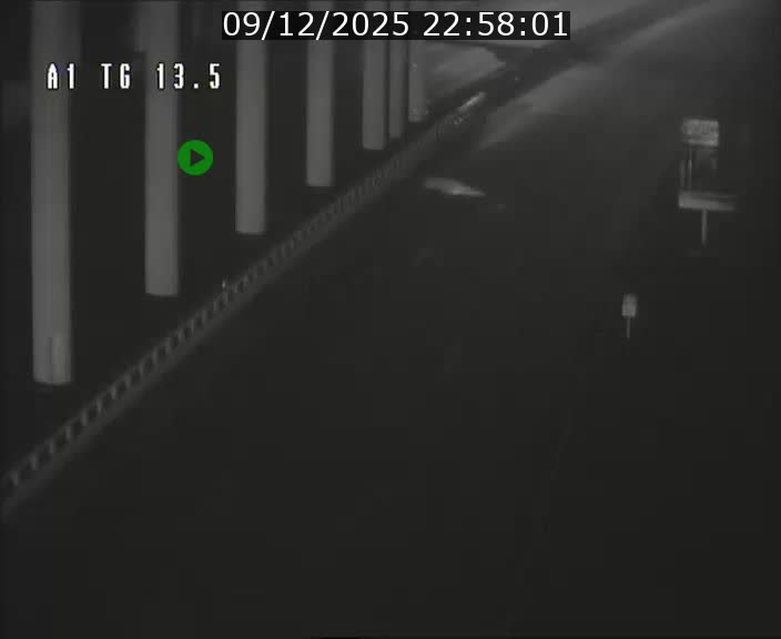 <h2>Traffic live webcam Luxembourg Senningen - A1 direction Luxembourg - BK 13.5</h2>