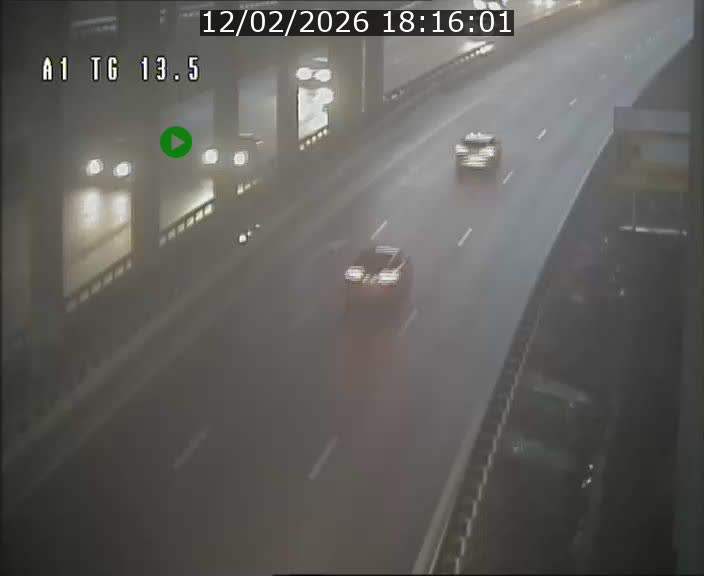 <h2>Traffic live webcam Luxembourg Senningen - A1 direction Luxembourg - BK 13.5</h2>