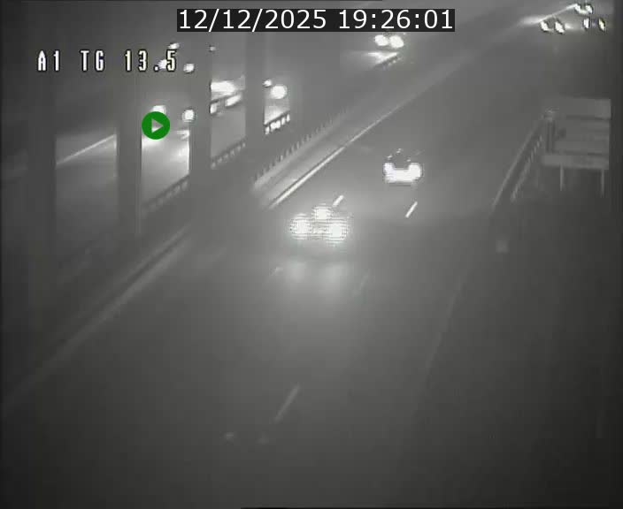 <h2>Traffic live webcam Luxembourg Senningen - A1 direction Luxembourg - BK 13.5</h2>