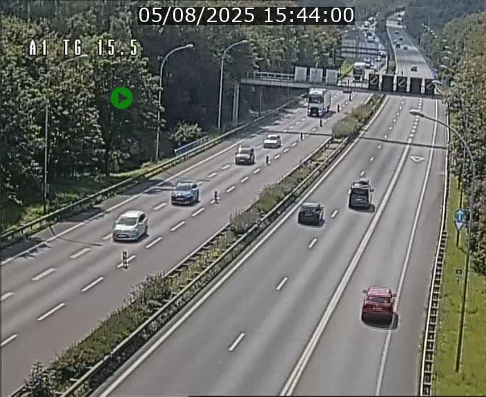 <h2>Traffic live webcam Luxembourg Munsbach - A1 direction Luxembourg - BK 15.5</h2>