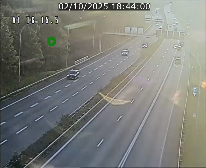 <h2>Traffic live webcam Luxembourg Munsbach - A1 direction Luxembourg - BK 15.5</h2>