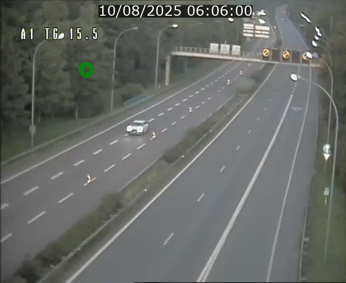 <h2>Traffic live webcam Luxembourg Munsbach - A1 direction Luxembourg - BK 15.5</h2>