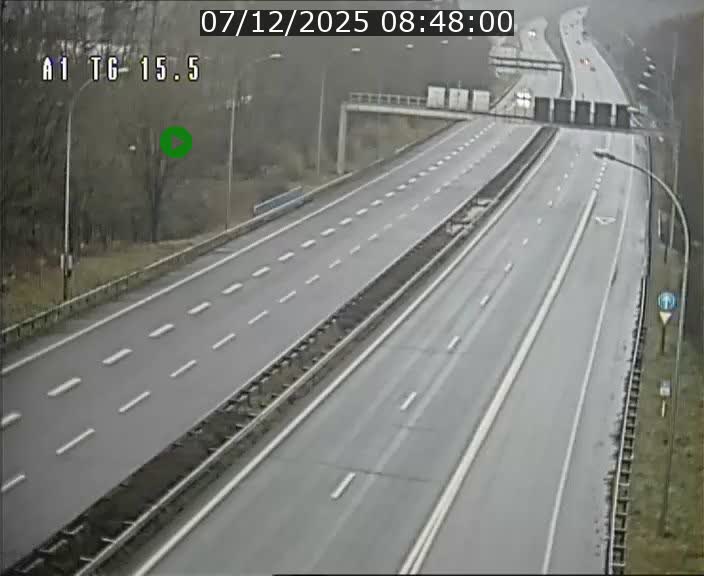<h2>Traffic live webcam Luxembourg Munsbach - A1 direction Luxembourg - BK 15.5</h2>