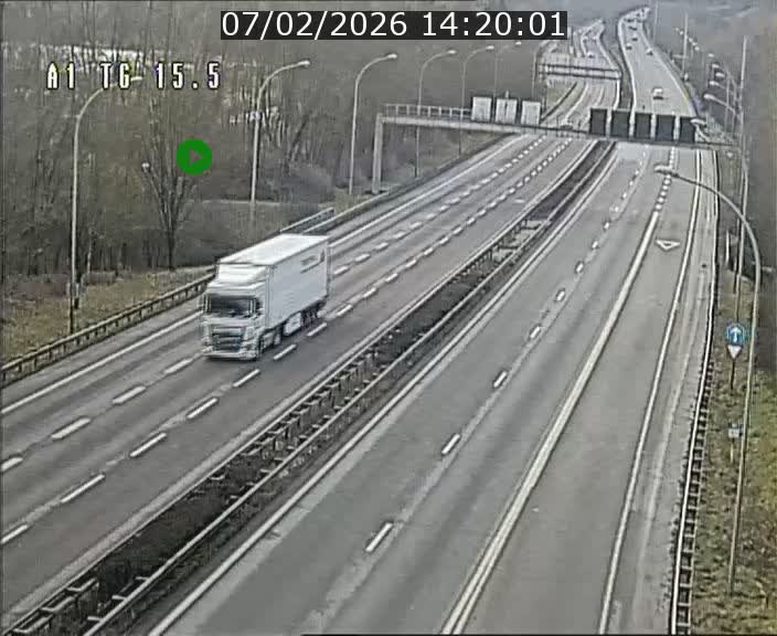 <h2>Traffic live webcam Luxembourg Munsbach - A1 direction Luxembourg - BK 15.5</h2>