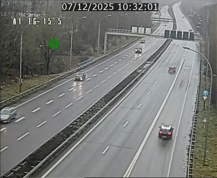 <h2>Traffic live webcam Luxembourg Munsbach - A1 direction Luxembourg - BK 15.5</h2>