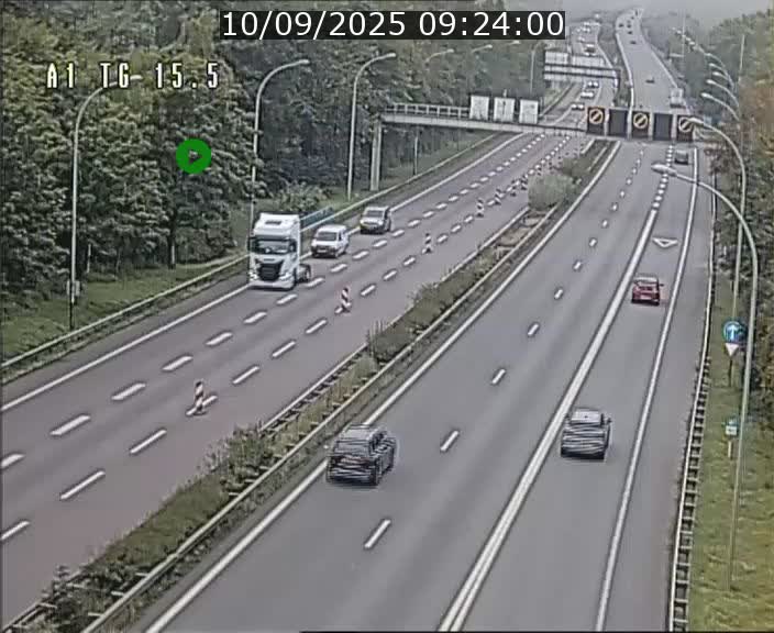 <h2>Traffic live webcam Luxembourg Munsbach - A1 direction Luxembourg - BK 15.5</h2>