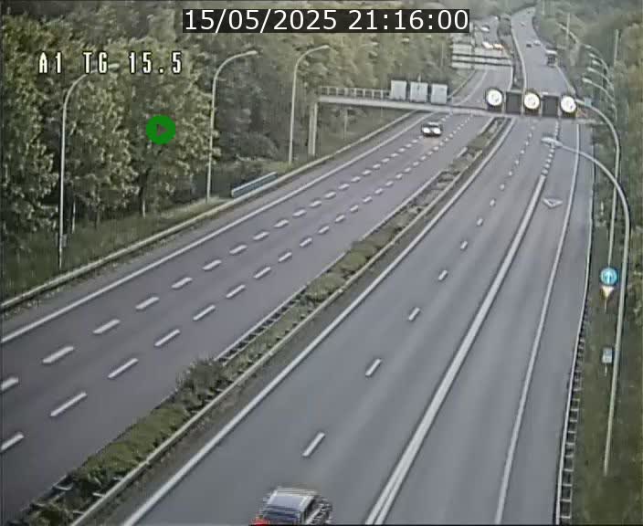 <h2>Traffic live webcam Luxembourg Munsbach - A1 direction Luxembourg - BK 15.5</h2>