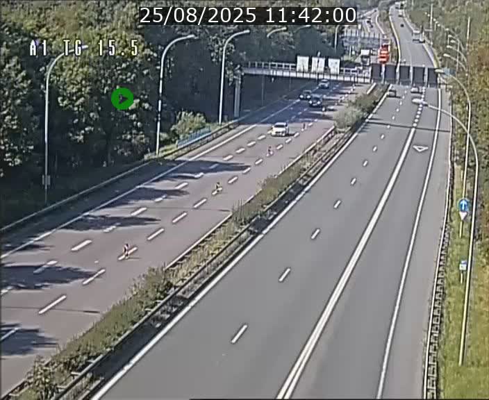 <h2>Traffic live webcam Luxembourg Munsbach - A1 direction Luxembourg - BK 15.5</h2>