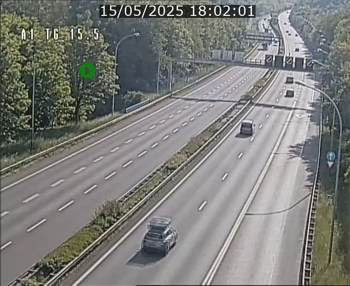 <h2>Traffic live webcam Luxembourg Munsbach - A1 direction Luxembourg - BK 15.5</h2>