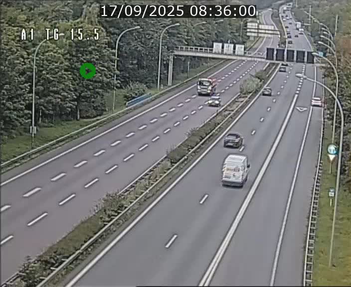 <h2>Traffic live webcam Luxembourg Munsbach - A1 direction Luxembourg - BK 15.5</h2>