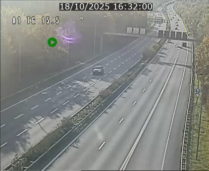 <h2>Traffic live webcam Luxembourg Munsbach - A1 direction Luxembourg - BK 15.5</h2>