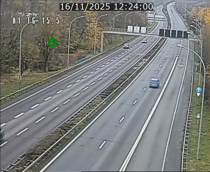 <h2>Traffic live webcam Luxembourg Munsbach - A1 direction Luxembourg - BK 15.5</h2>
