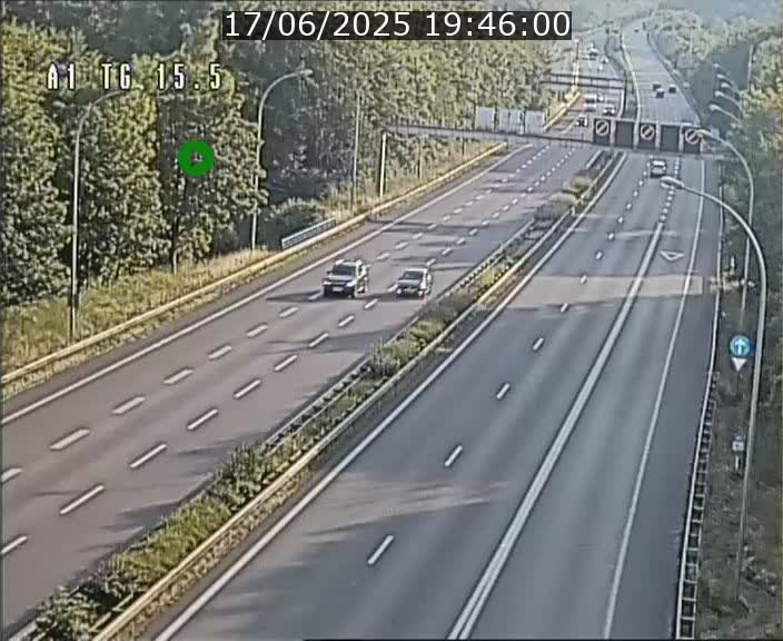 Traffic live webcam Luxembourg Munsbach - A1 direction Luxembourg - BK 15.5