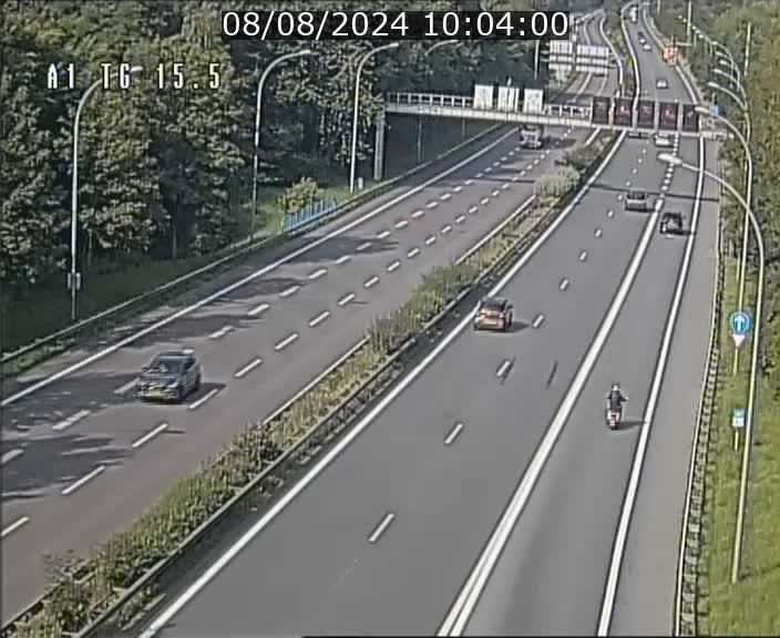 Traffic live webcam Luxembourg Munsbach - A1 direction Luxembourg - BK 15.5