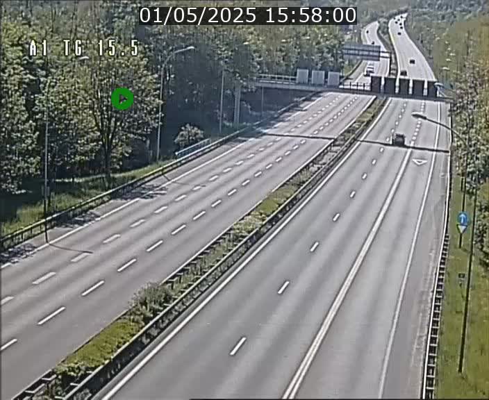 Traffic live webcam Luxembourg Munsbach - A1 direction Luxembourg - BK 15.5