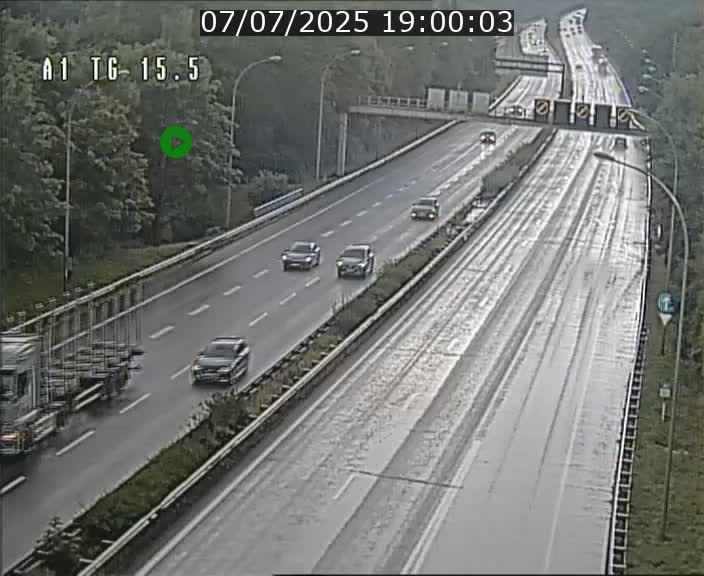 Traffic live webcam Luxembourg Munsbach - A1 direction Luxembourg - BK 15.5
