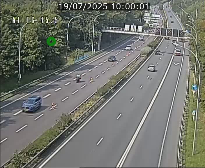 Traffic live webcam Luxembourg Munsbach - A1 direction Luxembourg - BK 15.5