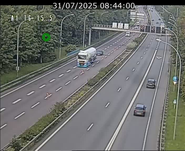 Traffic live webcam Luxembourg Munsbach - A1 direction Luxembourg - BK 15.5