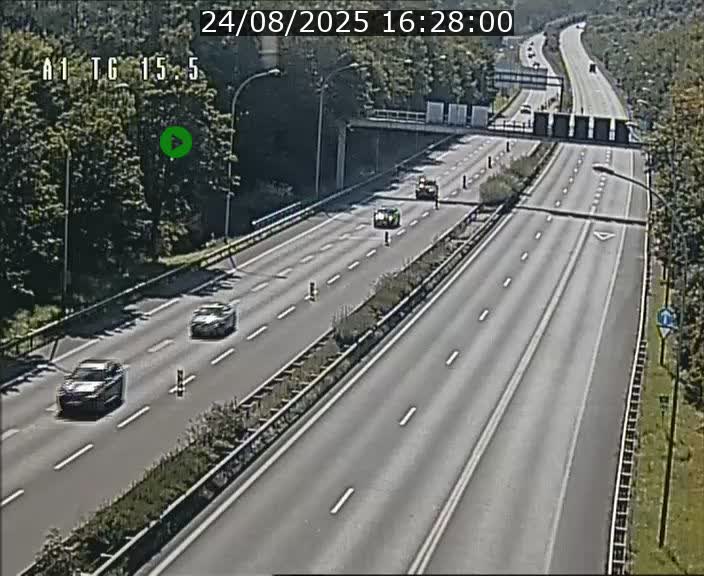 <h2>Traffic live webcam Luxembourg Munsbach - A1 direction Luxembourg - BK 15.5</h2>