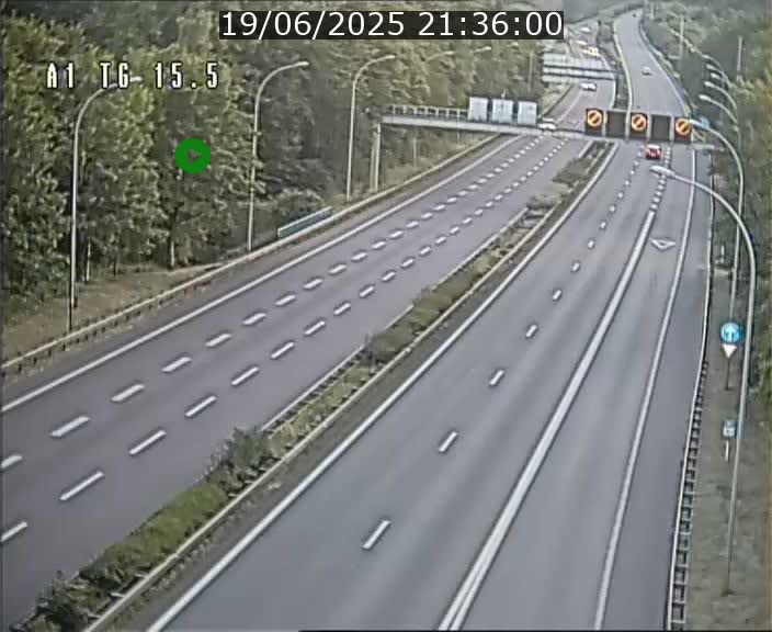 <h2>Traffic live webcam Luxembourg Munsbach - A1 direction Luxembourg - BK 15.5</h2>