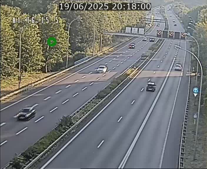 <h2>Traffic live webcam Luxembourg Munsbach - A1 direction Luxembourg - BK 15.5</h2>