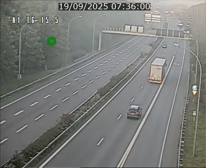 <h2>Traffic live webcam Luxembourg Munsbach - A1 direction Luxembourg - BK 15.5</h2>
