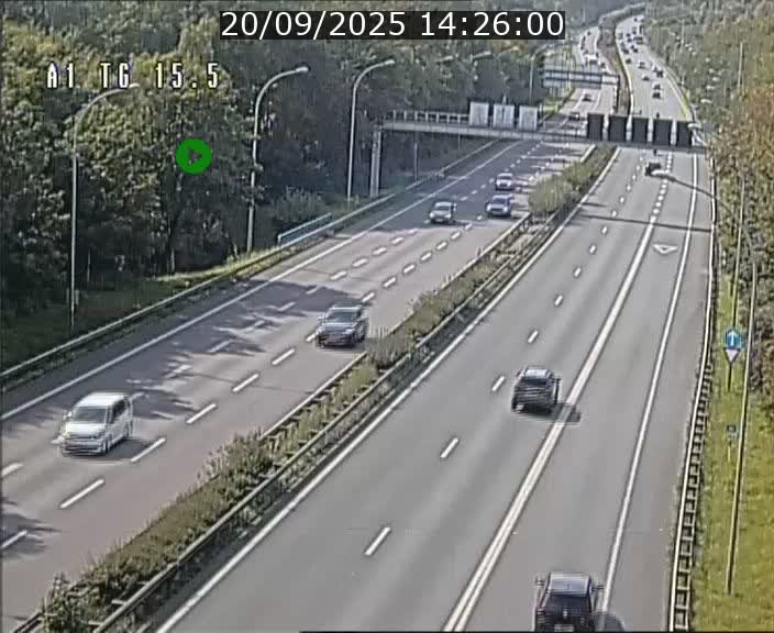 <h2>Traffic live webcam Luxembourg Munsbach - A1 direction Luxembourg - BK 15.5</h2>
