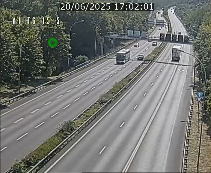 <h2>Traffic live webcam Luxembourg Munsbach - A1 direction Luxembourg - BK 15.5</h2>