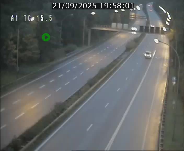 <h2>Traffic live webcam Luxembourg Munsbach - A1 direction Luxembourg - BK 15.5</h2>