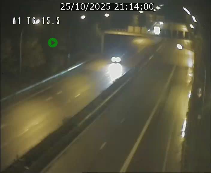 <h2>Traffic live webcam Luxembourg Munsbach - A1 direction Luxembourg - BK 15.5</h2>