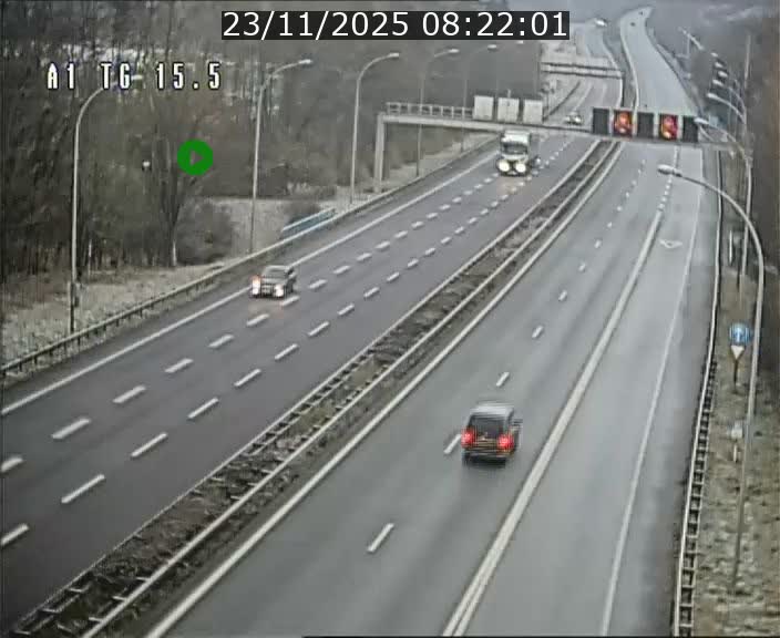 <h2>Traffic live webcam Luxembourg Munsbach - A1 direction Luxembourg - BK 15.5</h2>