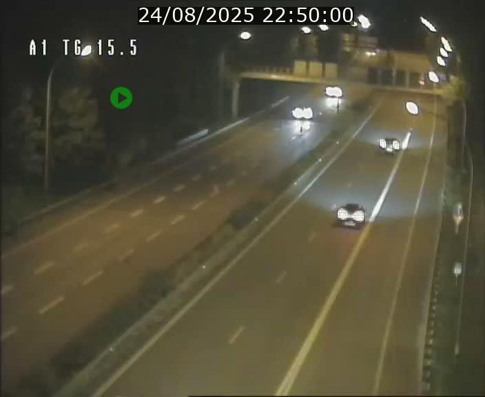 <h2>Traffic live webcam Luxembourg Munsbach - A1 direction Luxembourg - BK 15.5</h2>
