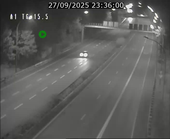 <h2>Traffic live webcam Luxembourg Munsbach - A1 direction Luxembourg - BK 15.5</h2>