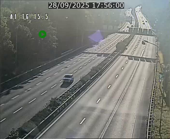 <h2>Traffic live webcam Luxembourg Munsbach - A1 direction Luxembourg - BK 15.5</h2>