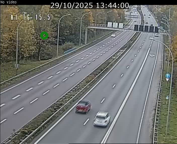 <h2>Traffic live webcam Luxembourg Munsbach - A1 direction Luxembourg - BK 15.5</h2>