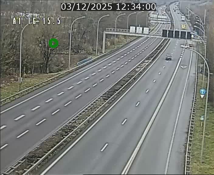 <h2>Traffic live webcam Luxembourg Munsbach - A1 direction Luxembourg - BK 15.5</h2>