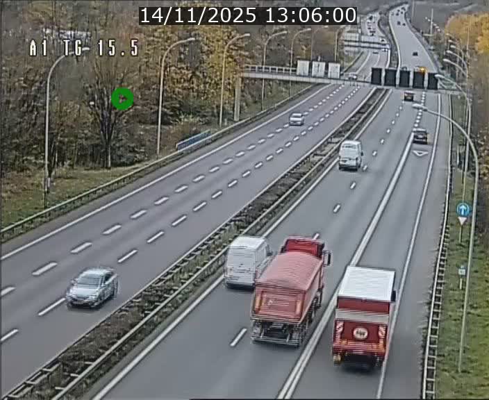 <h2>Traffic live webcam Luxembourg Munsbach - A1 direction Luxembourg - BK 15.5</h2>