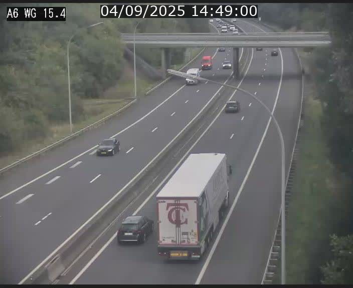<h2>Traffic live webcam Luxembourg Capellen - A6 - BK 15.4 - direction Luxembourg/France/Allemagne</h2>