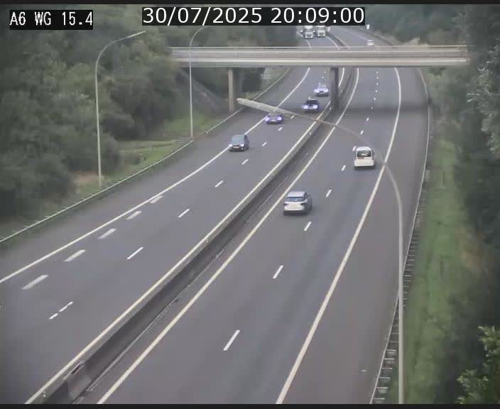 Traffic live webcam Luxembourg Capellen - A6 - BK 15.4 - direction Luxembourg/France/Allemagne